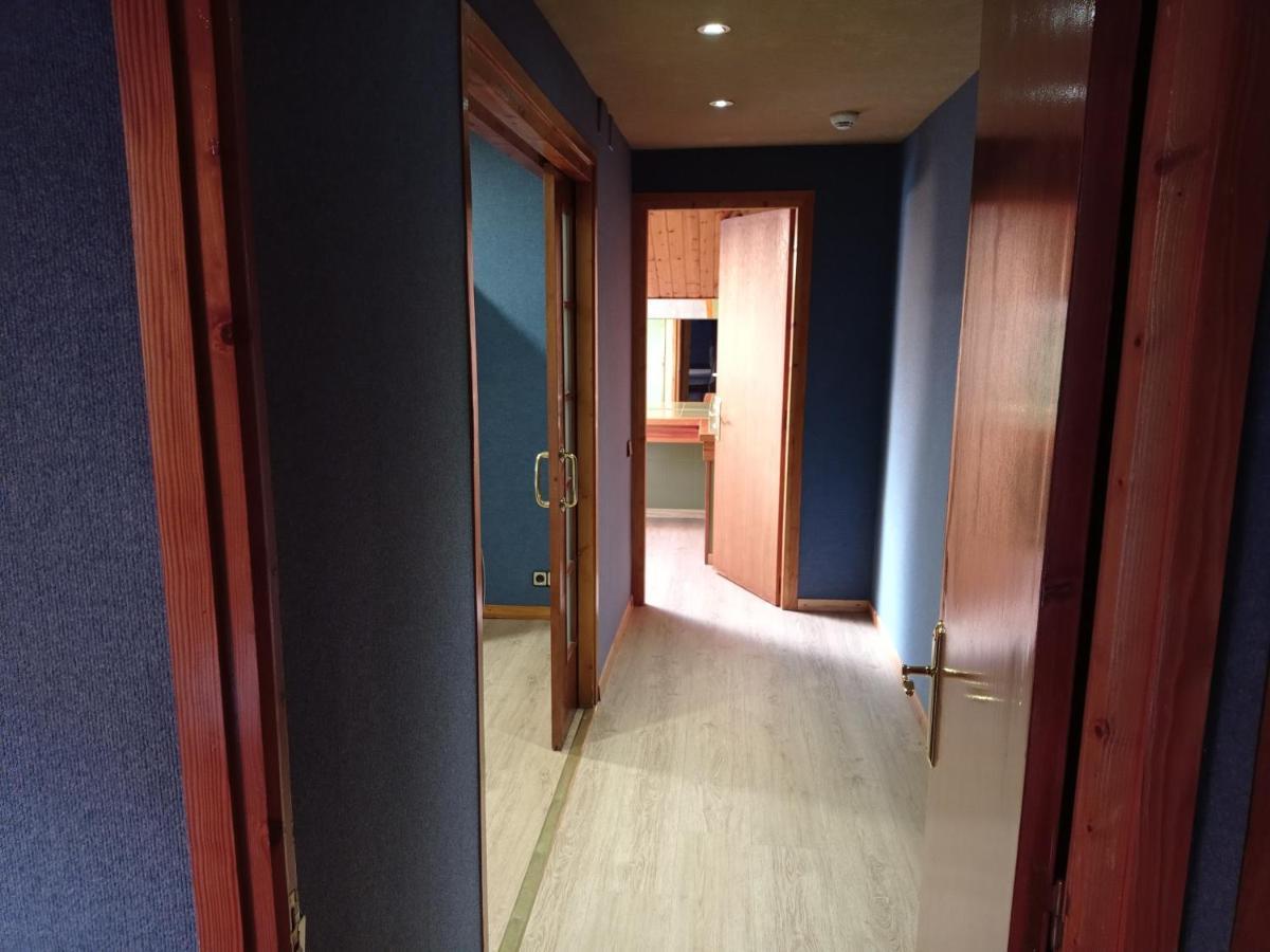 Alberg Residencia Esportiva Els Isards La Molina  Exteriör bild